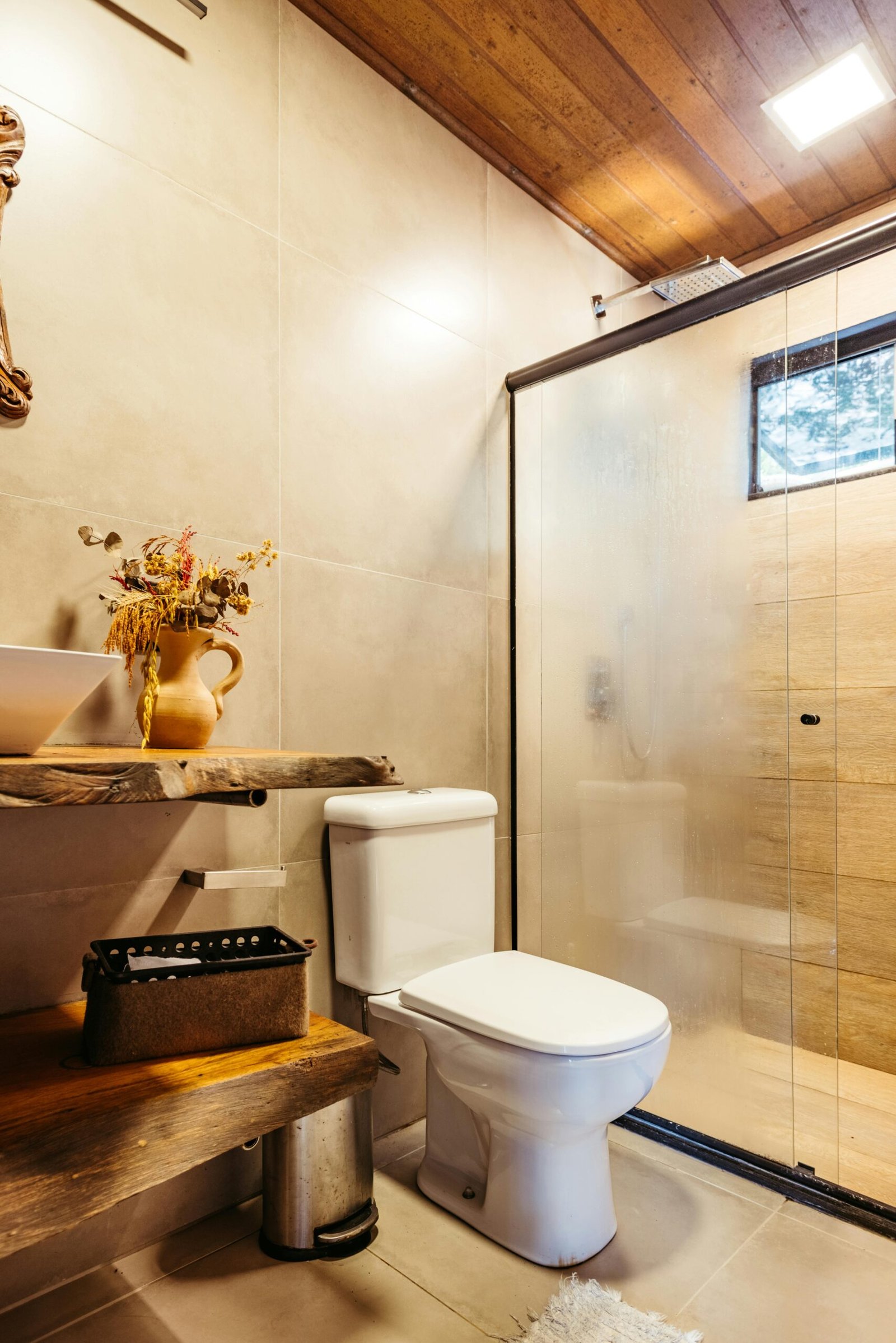 pexels-jonathanborba-30708774